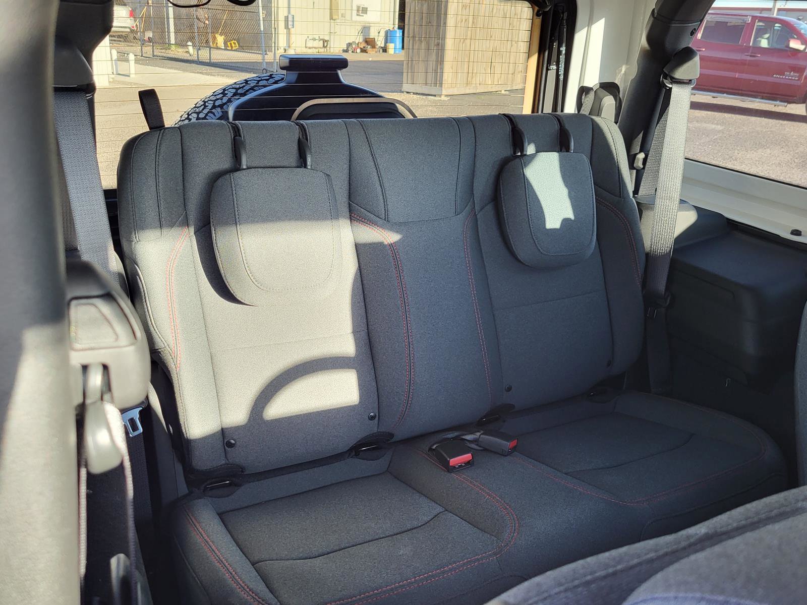 Used 2024 Jeep Wrangler Rubicon w/ Convenience Group image 11