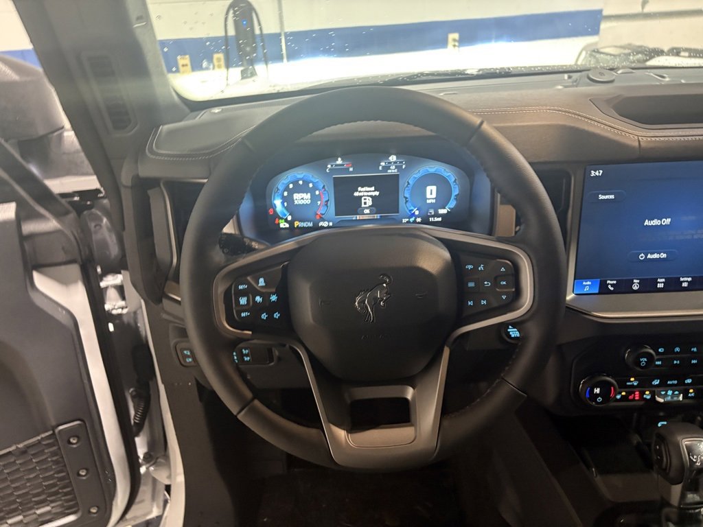 New 2025 Ford Bronco Outer Banks image 10