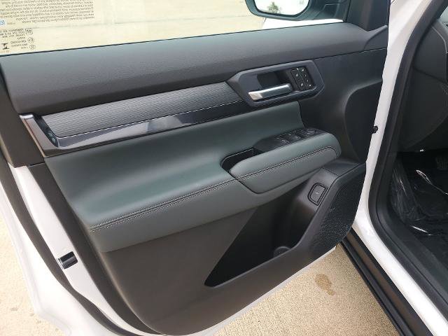 New 2026 GMC Terrain AT4 w/ Convenience Package III image 30