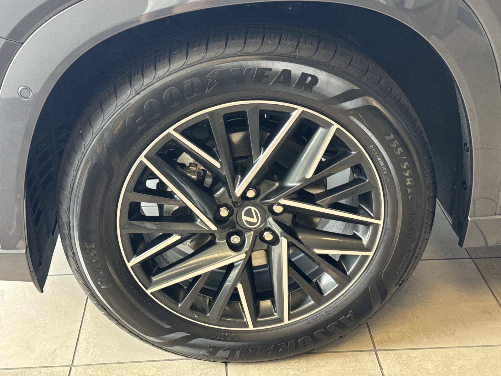 Used 2026 Lexus TX 350 AWD w/ Technology Package image 21