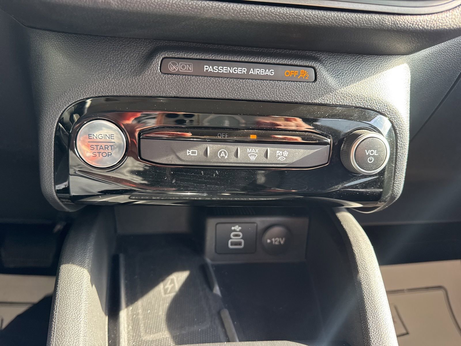 Certified 2024 Ford Escape Active w/ Tech Pack #2 AWD/4WD image 31