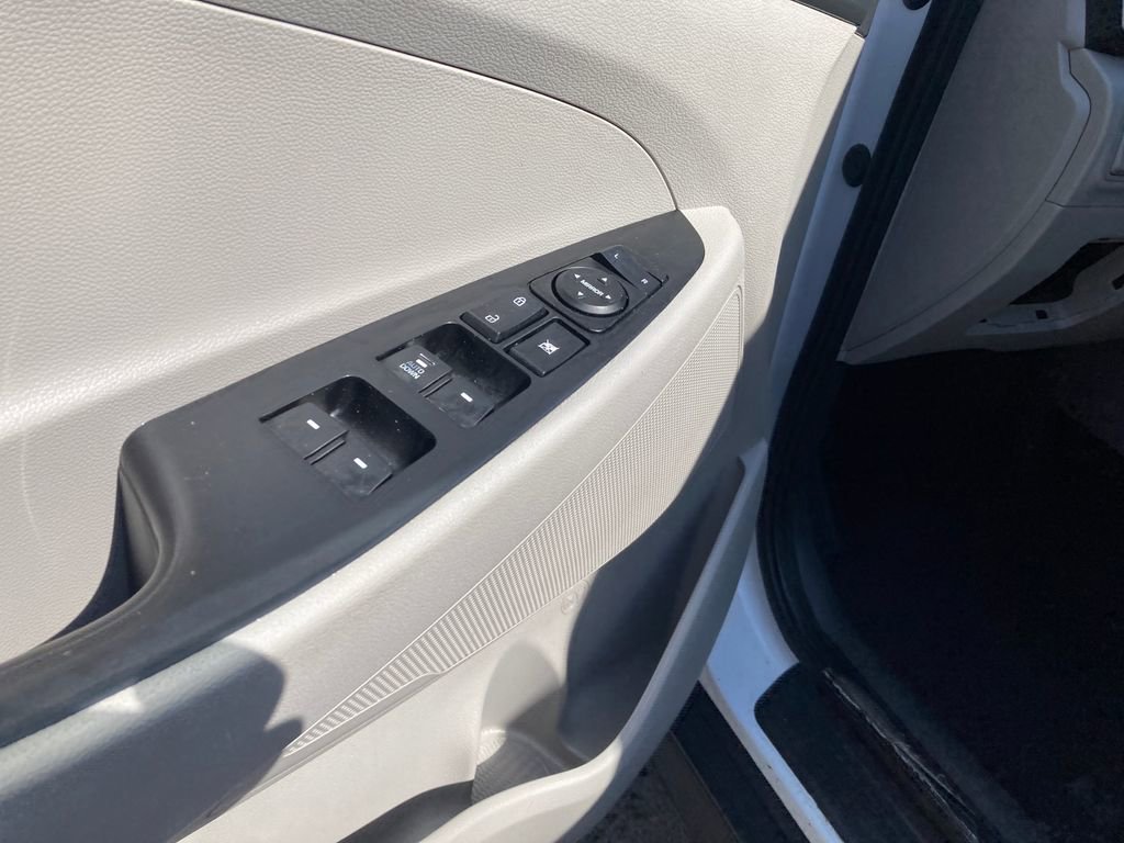 Used 2019 Hyundai Tucson SE image 14