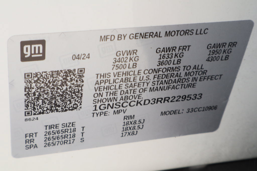 Certified 2024 Chevrolet Suburban LT RWD image 36