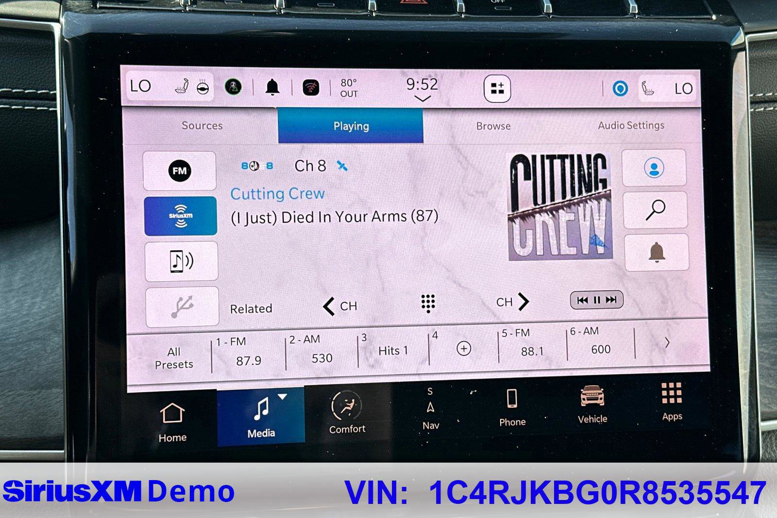 Used 2024 Jeep Grand Cherokee L Limited w/ Luxury Tech Group II image 30