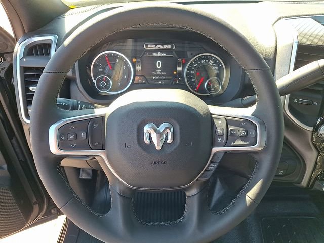 Used 2025 RAM 5500 4x4 Crew Cab image 19