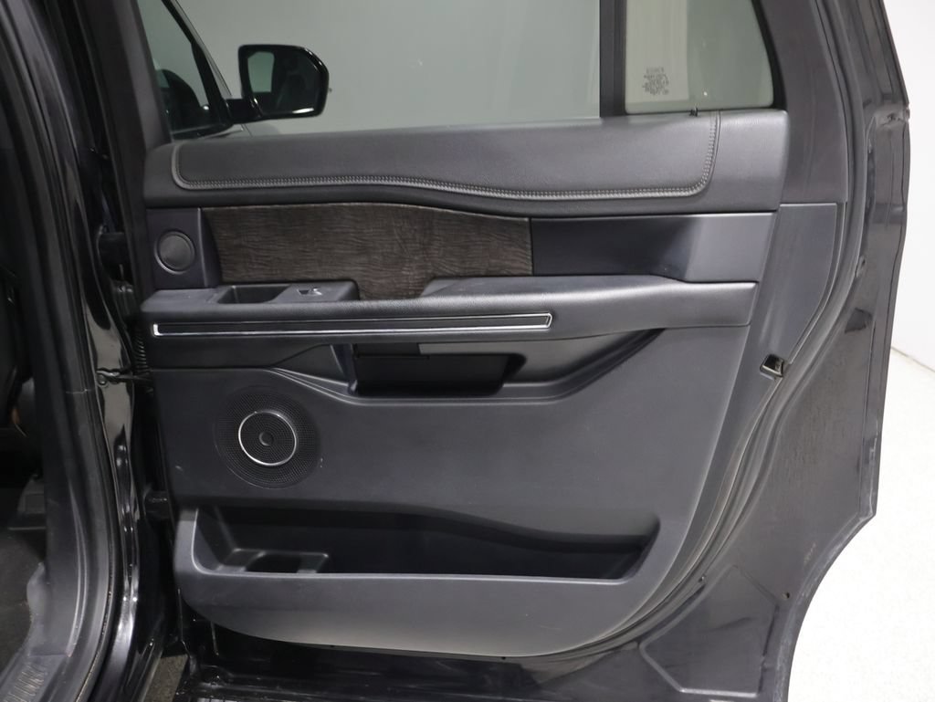 Used 2019 Ford Expedition Max Limited AWD/4WD image 21