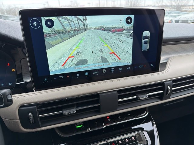 New 2026 Lincoln Corsair Premiere image 12