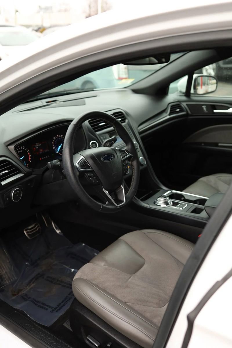 Used 2017 Ford Fusion Sport AWD/4WD image 12