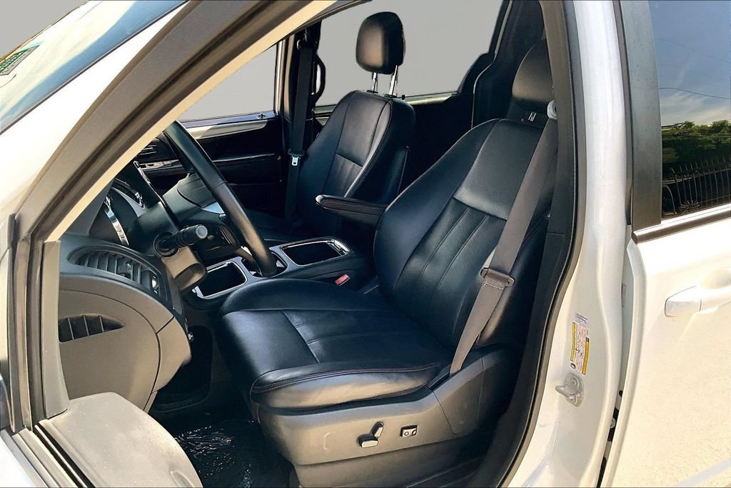 Used 2019 Dodge Grand Caravan GT FWD image 22