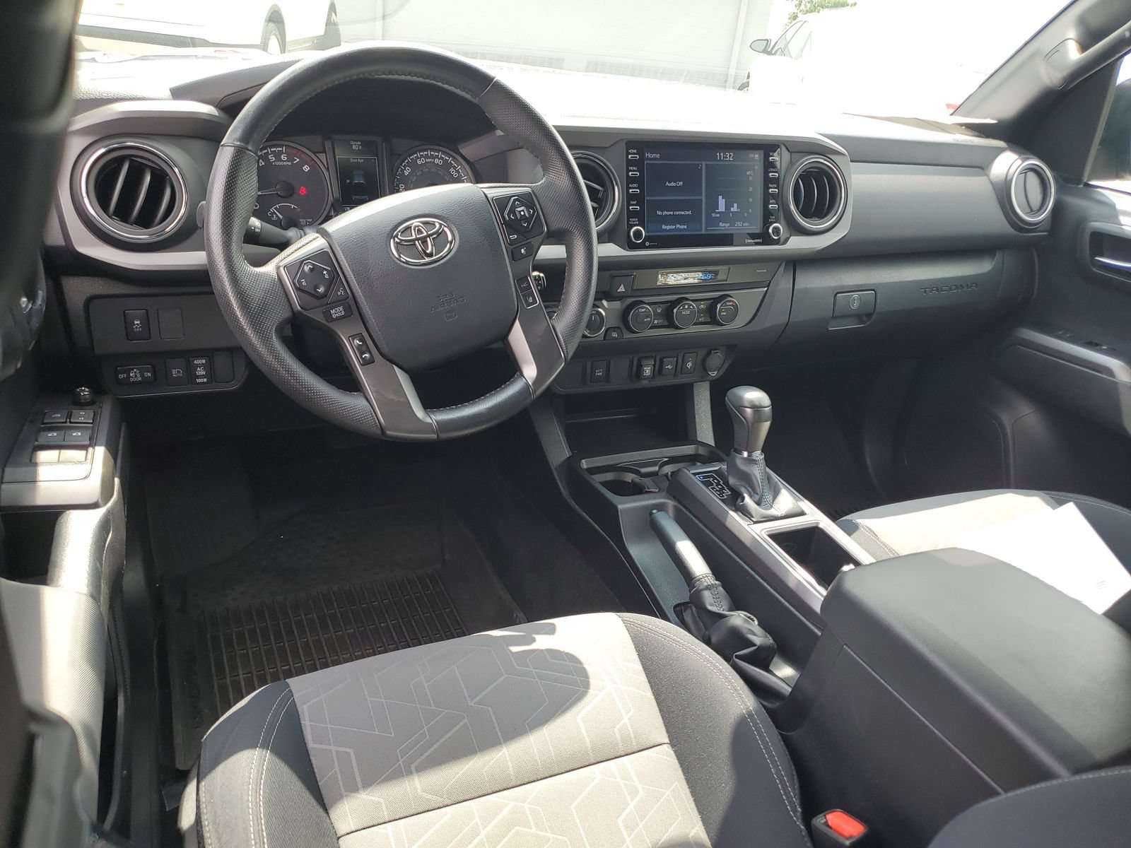 Certified 2023 Toyota Tacoma TRD Off-Road w/ Black Out Package (TMS) AWD/4WD image 9