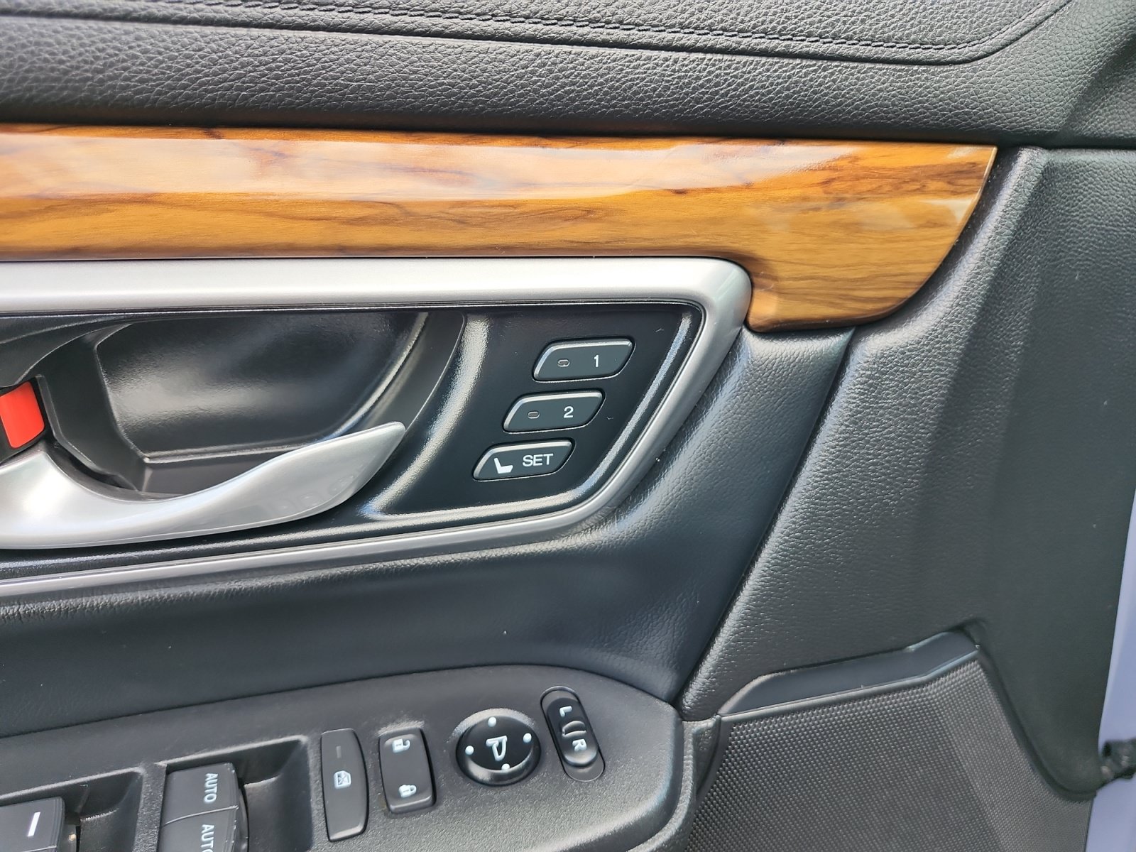Used 2021 Honda CR-V EX-L image 19