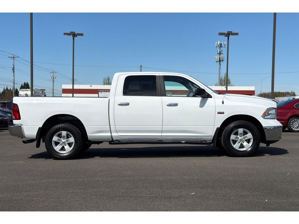 Used 2017 RAM 1500 Classic SLT image 3