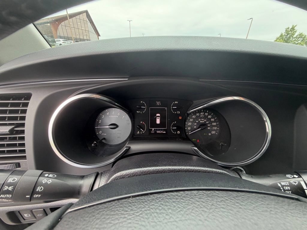 Used 2021 Toyota Sequoia TRD Pro AWD/4WD image 27