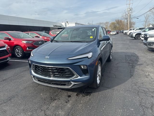 Certified 2024 Buick Encore GX Preferred w/ Comfort Package image 11