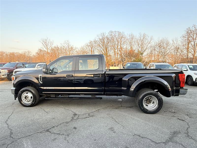 Used 2022 Ford F350 XL w/ Power Equipment Group image 8
