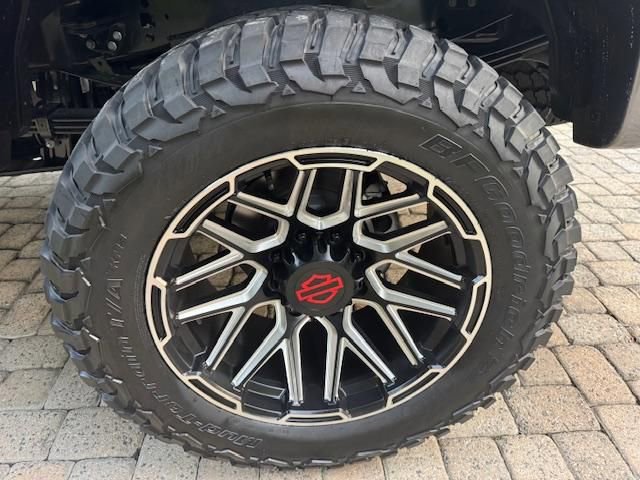 Used 2023 Ford F250 Lariat w/ Lariat Ultimate Package image 15