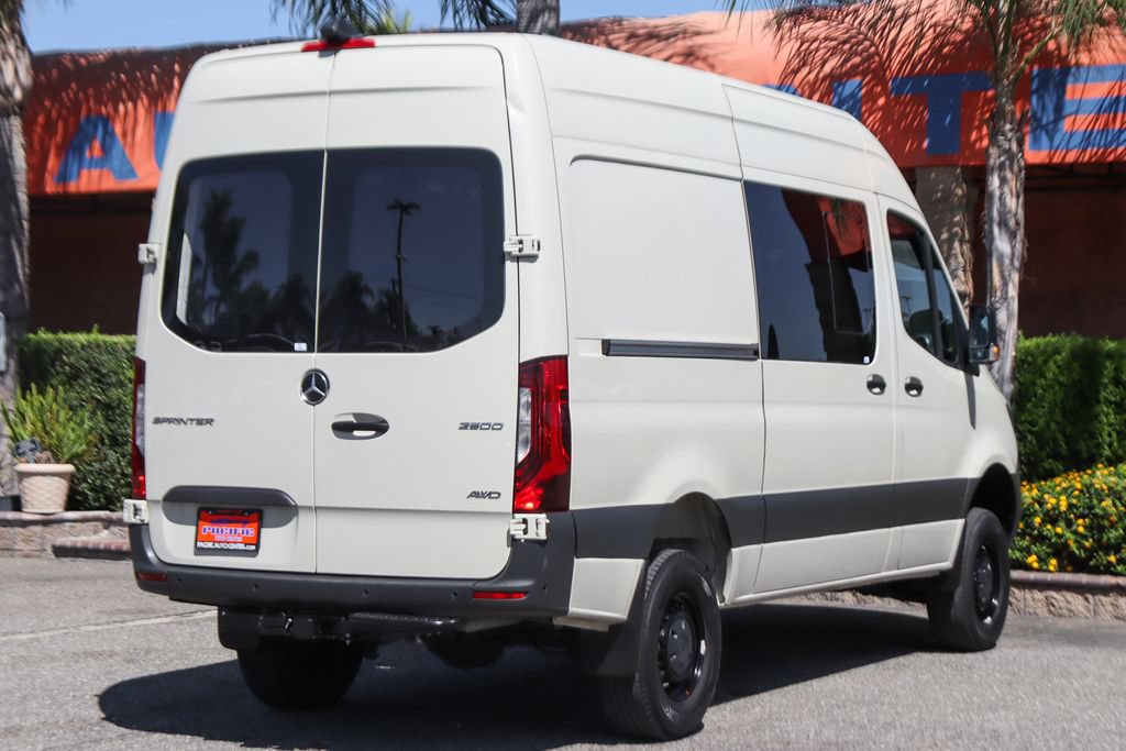 Used 2023 Mercedes-Benz Sprinter 2500 image 11