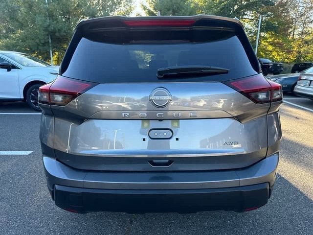 New 2026 Nissan Rogue SV image 5
