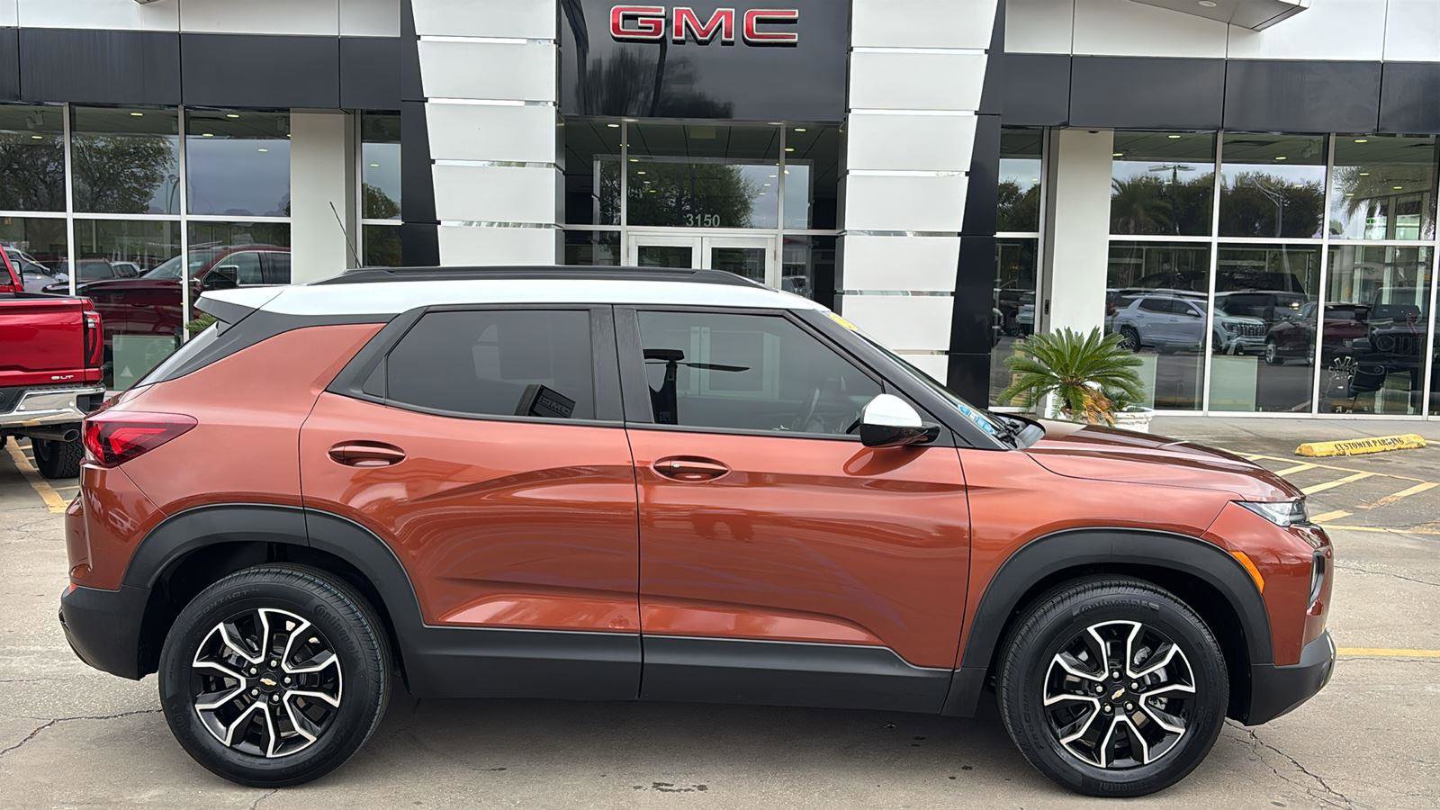 Used 2021 Chevrolet TrailBlazer ACTIV w/ Technology Package image 8