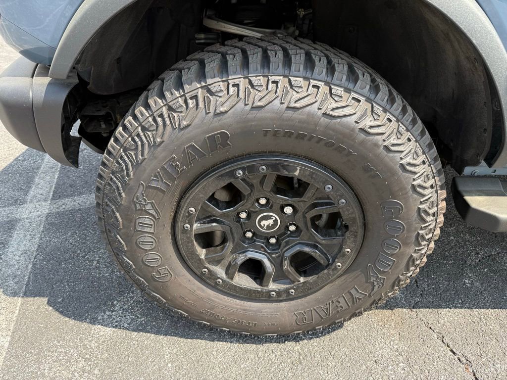 Certified 2023 Ford Bronco Wildtrak image 12