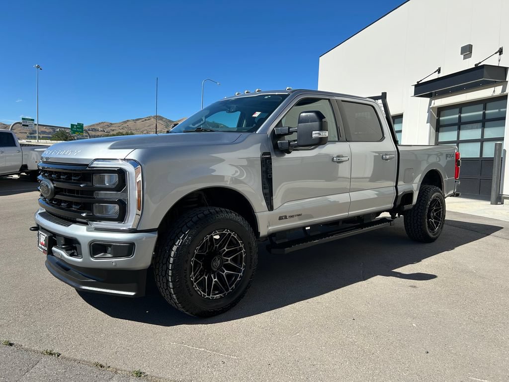 Used 2024 Ford F350 Lariat w/ Lariat Ultimate Package AWD/4WD image 2