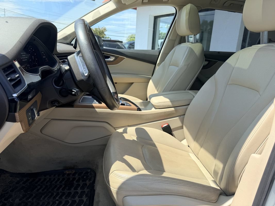 Used 2017 Audi Q7 2.0T Premium Plus AWD/4WD image 4