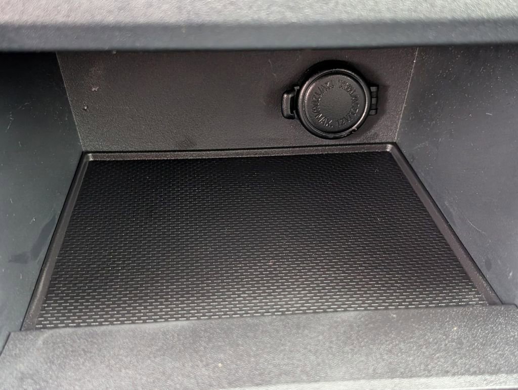 Used 2019 Subaru Crosstrek 2.0i Limited w/ Moonroof Package w/Navigation image 35