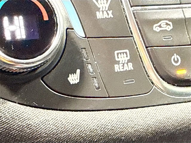 Used 2021 Chevrolet Malibu LT image 18