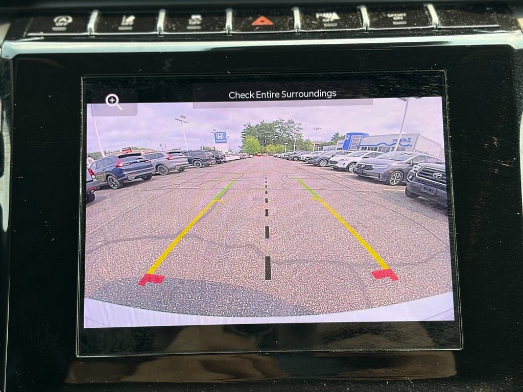 Used 2023 Jeep Grand Cherokee Altitude AWD/4WD image 37