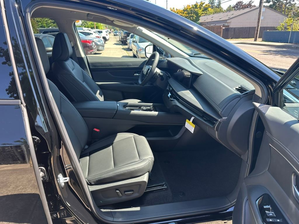 New 2025 Nissan Murano SV w/ Cargo Package AWD/4WD image 21