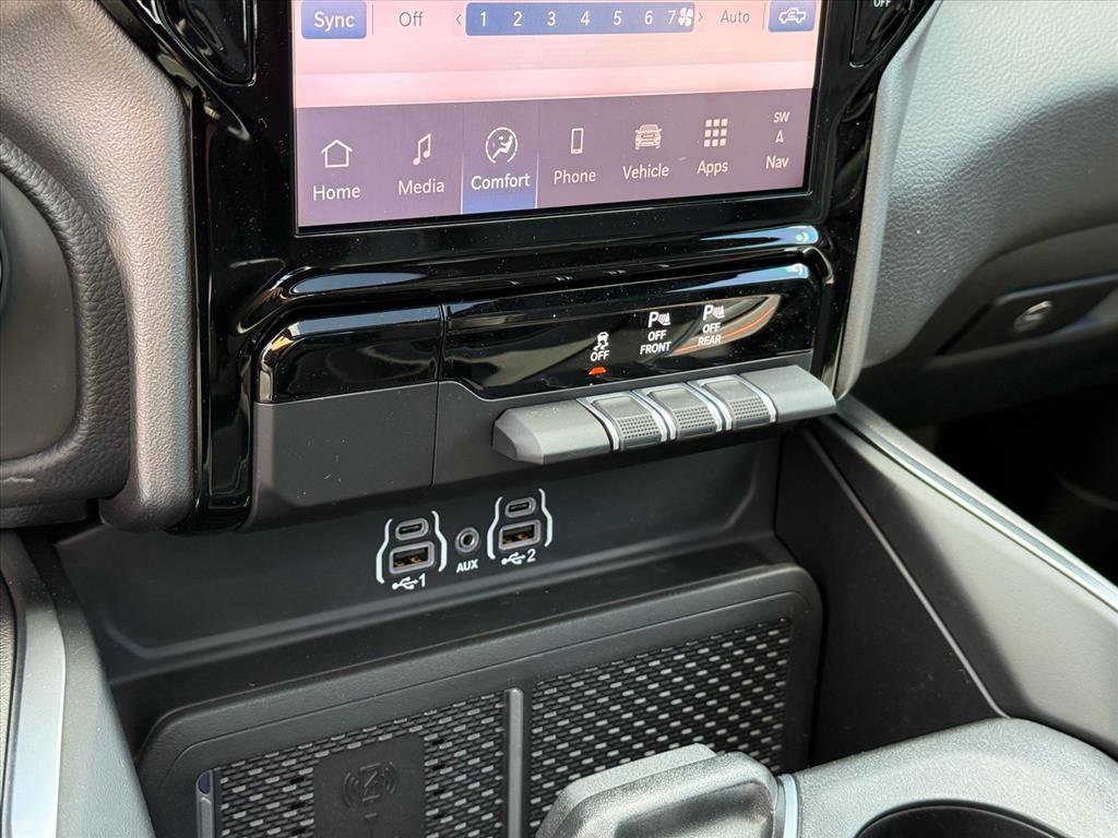New 2026 RAM 1500 Big Horn AWD/4WD image 37