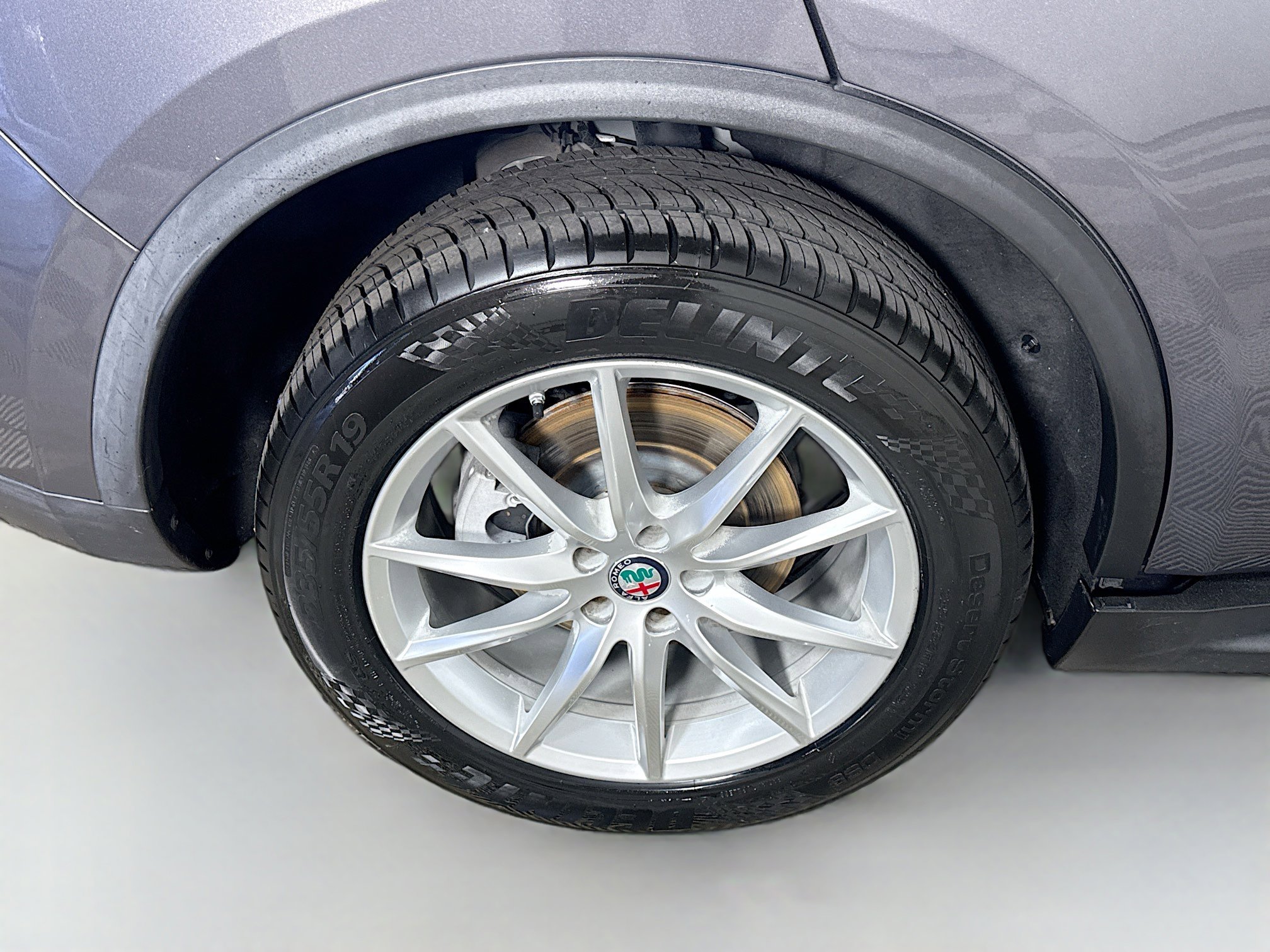 Used 2018 Alfa Romeo Stelvio Ti image 33