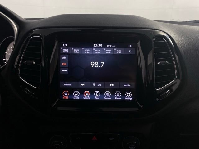 Used 2019 Jeep Compass Limited FWD image 18