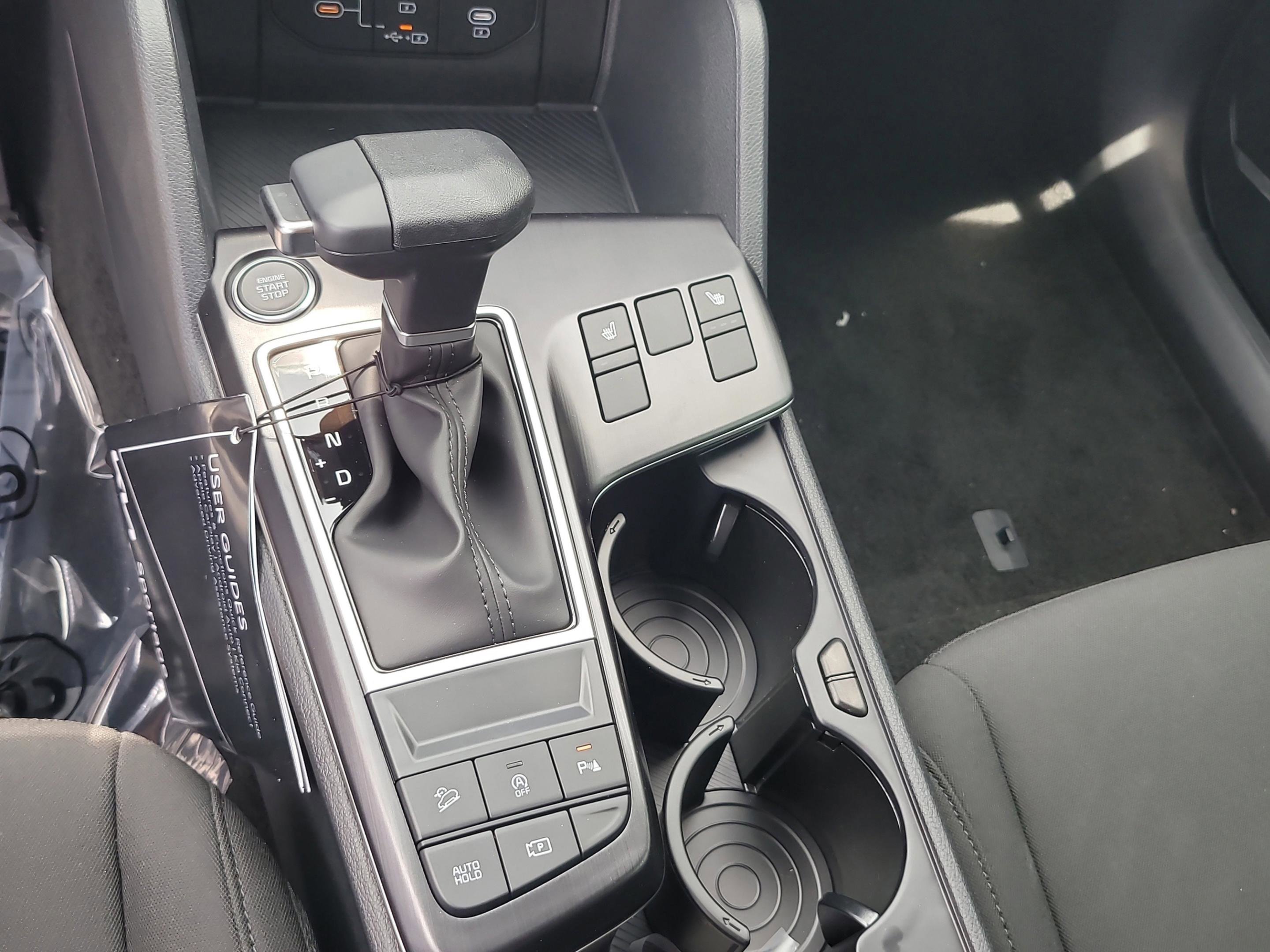 New 2026 Kia Sportage LX image 32