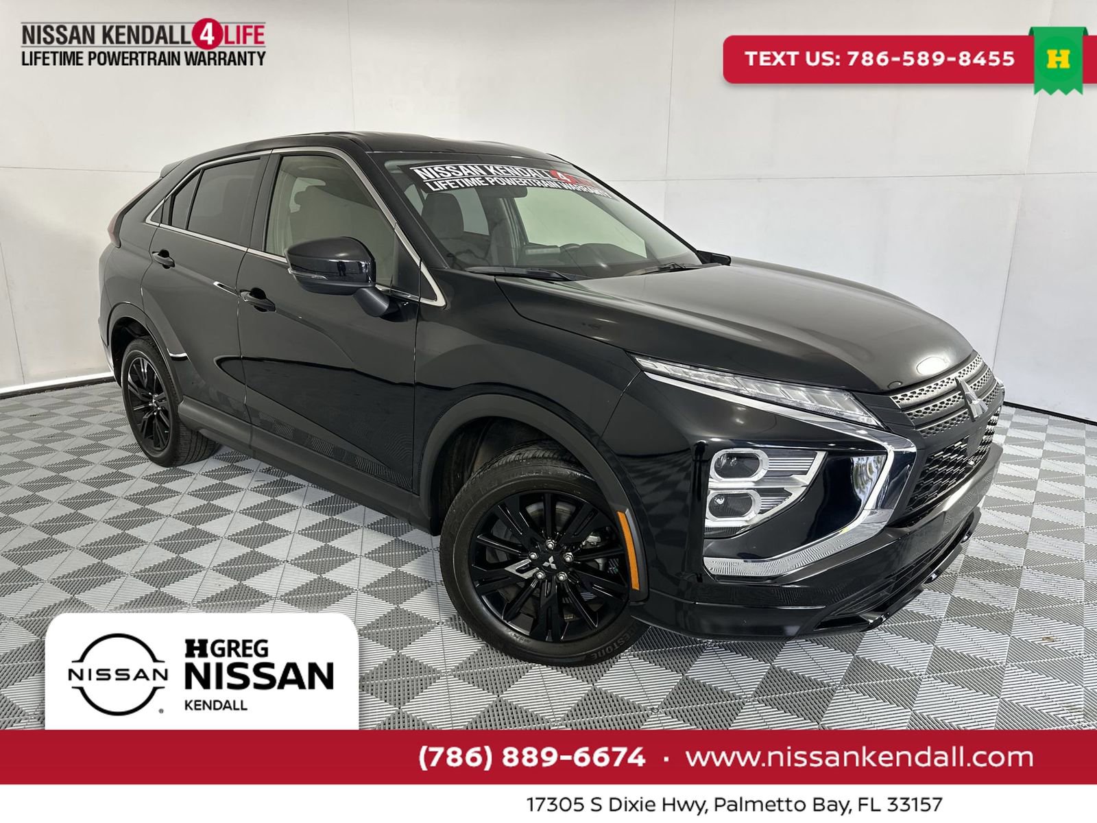 Used 2024 Mitsubishi Eclipse Cross LE image 1