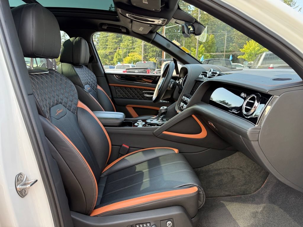 Used 2022 Bentley Bentayga Speed AWD/4WD image 9
