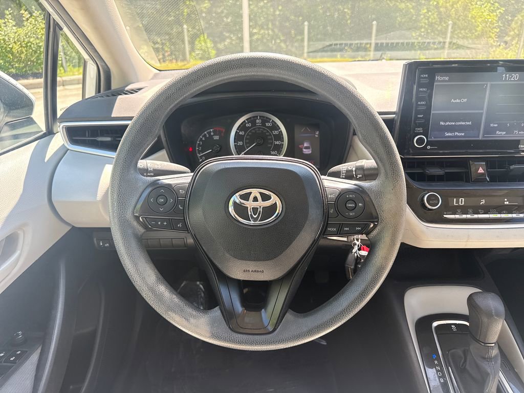 Used 2022 Toyota Corolla LE FWD image 20