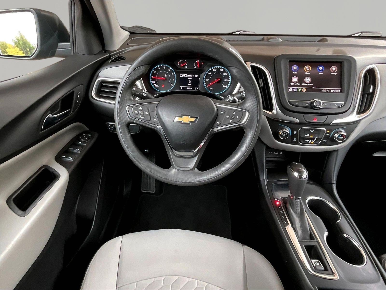Used 2021 Chevrolet Equinox LS w/ LPO, Blackout Package FWD image 8