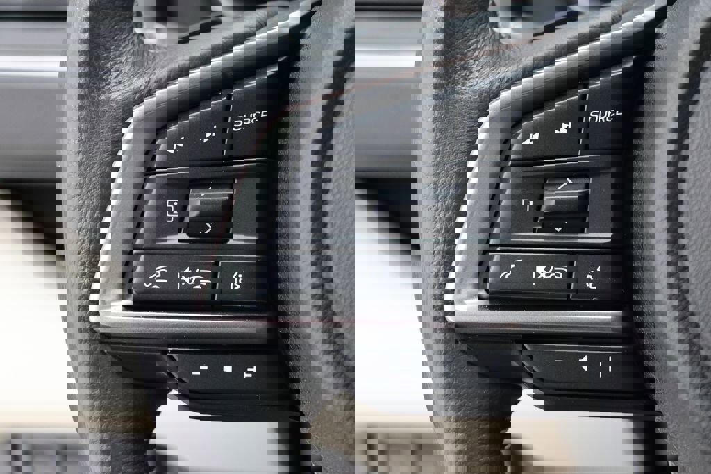 Used 2024 Subaru Ascent Limited image 19