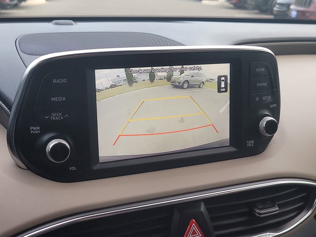 Used 2020 Hyundai Santa Fe SE image 19