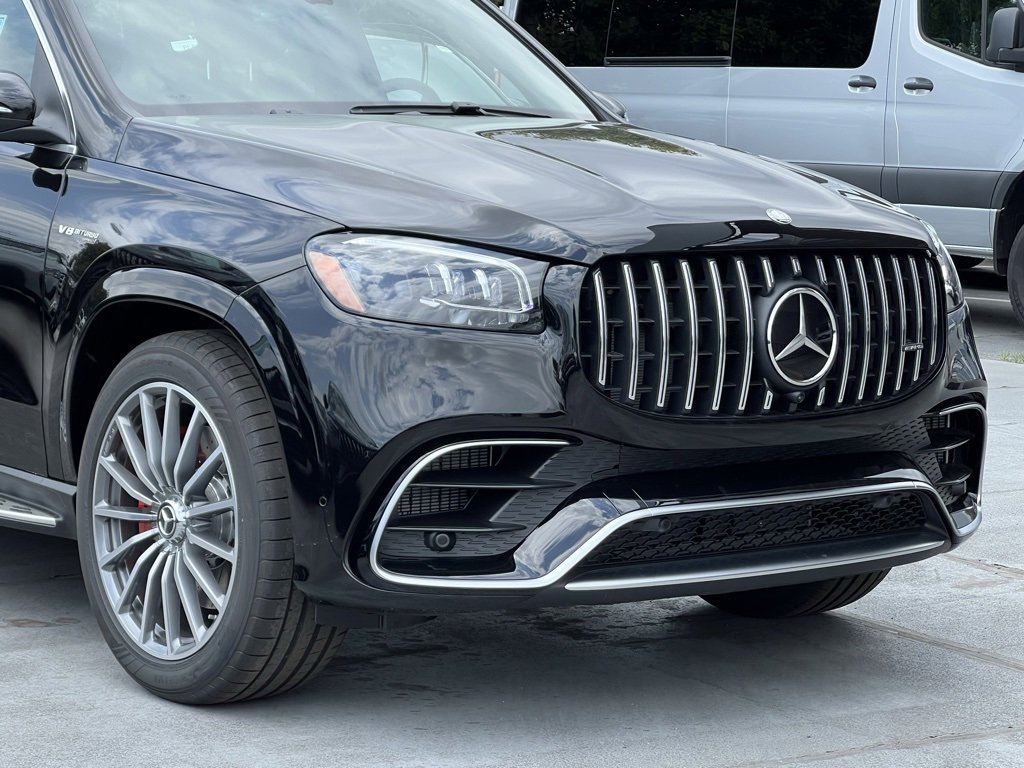 New 2025 Mercedes-Benz GLS 63 AMG 4MATIC image 3