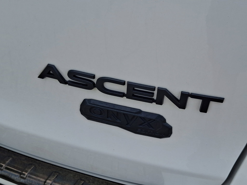 Used 2024 Subaru Ascent Onyx Edition image 16