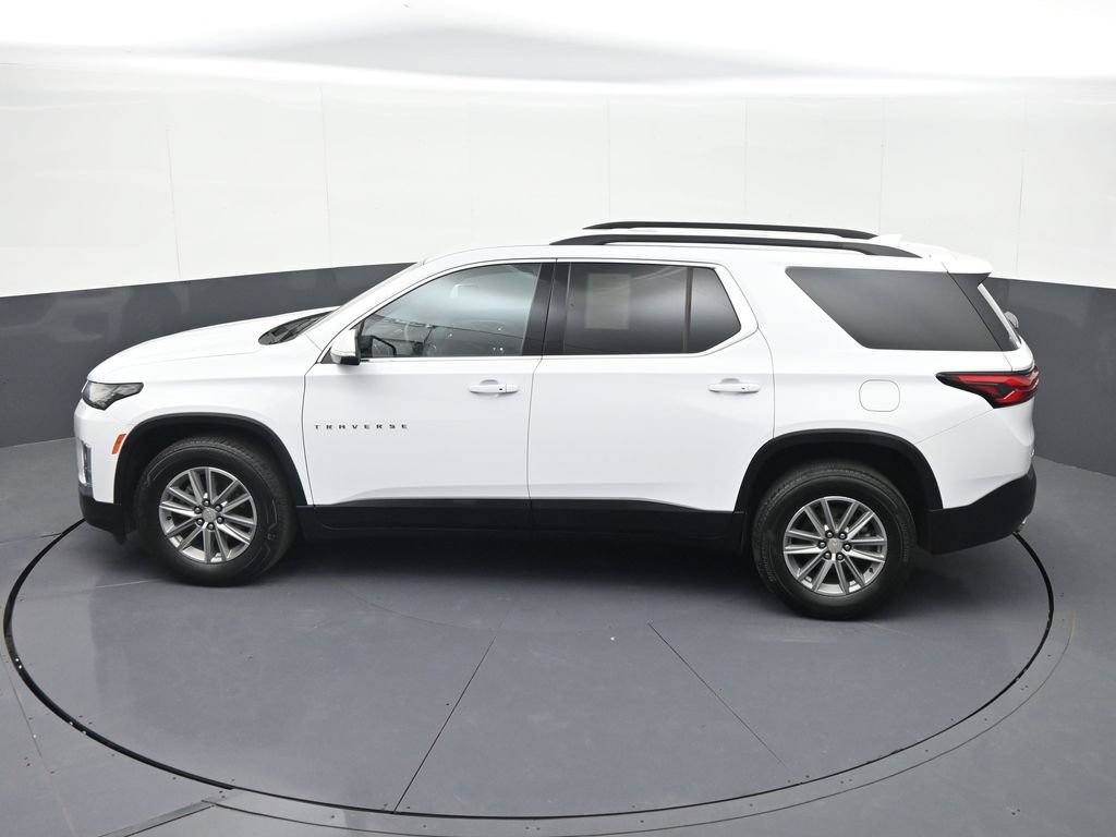 Used 2023 Chevrolet Traverse LT AWD/4WD image 24