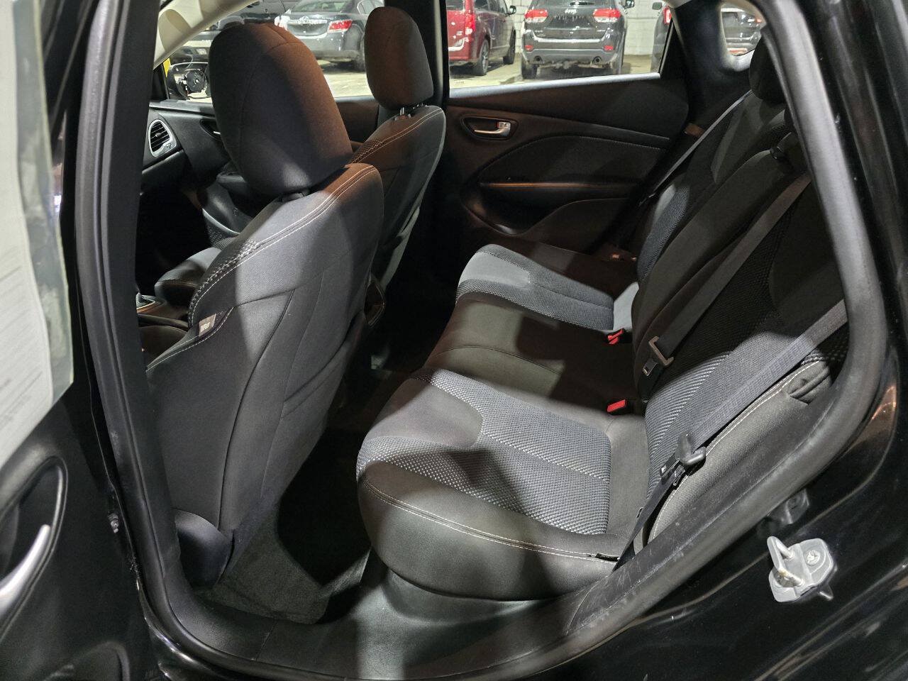 Used 2016 Dodge Dart SXT FWD image 25