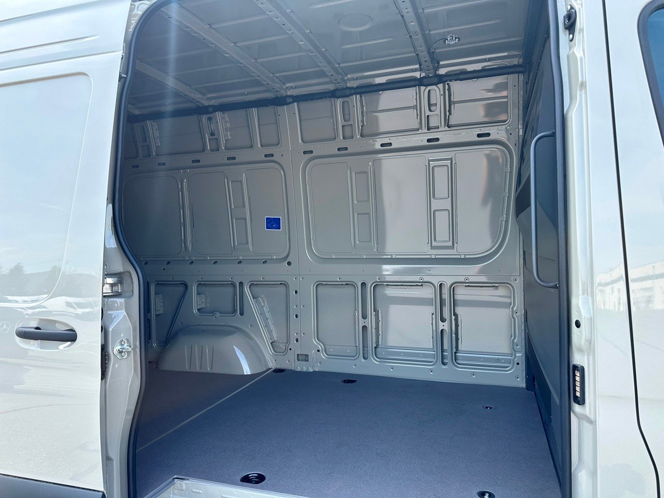 New 2026 Mercedes-Benz Sprinter 2500 image 20