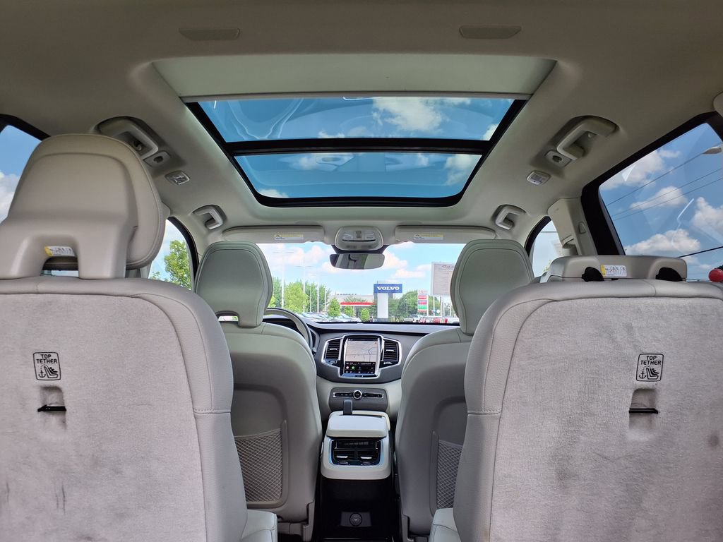 Certified 2025 Volvo XC90 B6 Plus AWD/4WD image 29