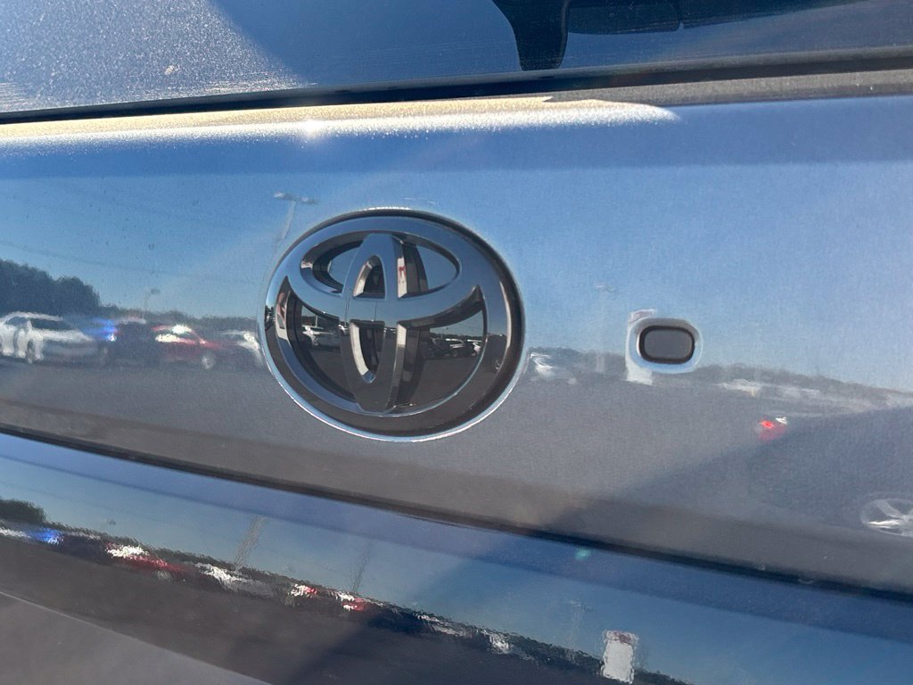 New 2026 Toyota Sequoia Platinum AWD/4WD image 39