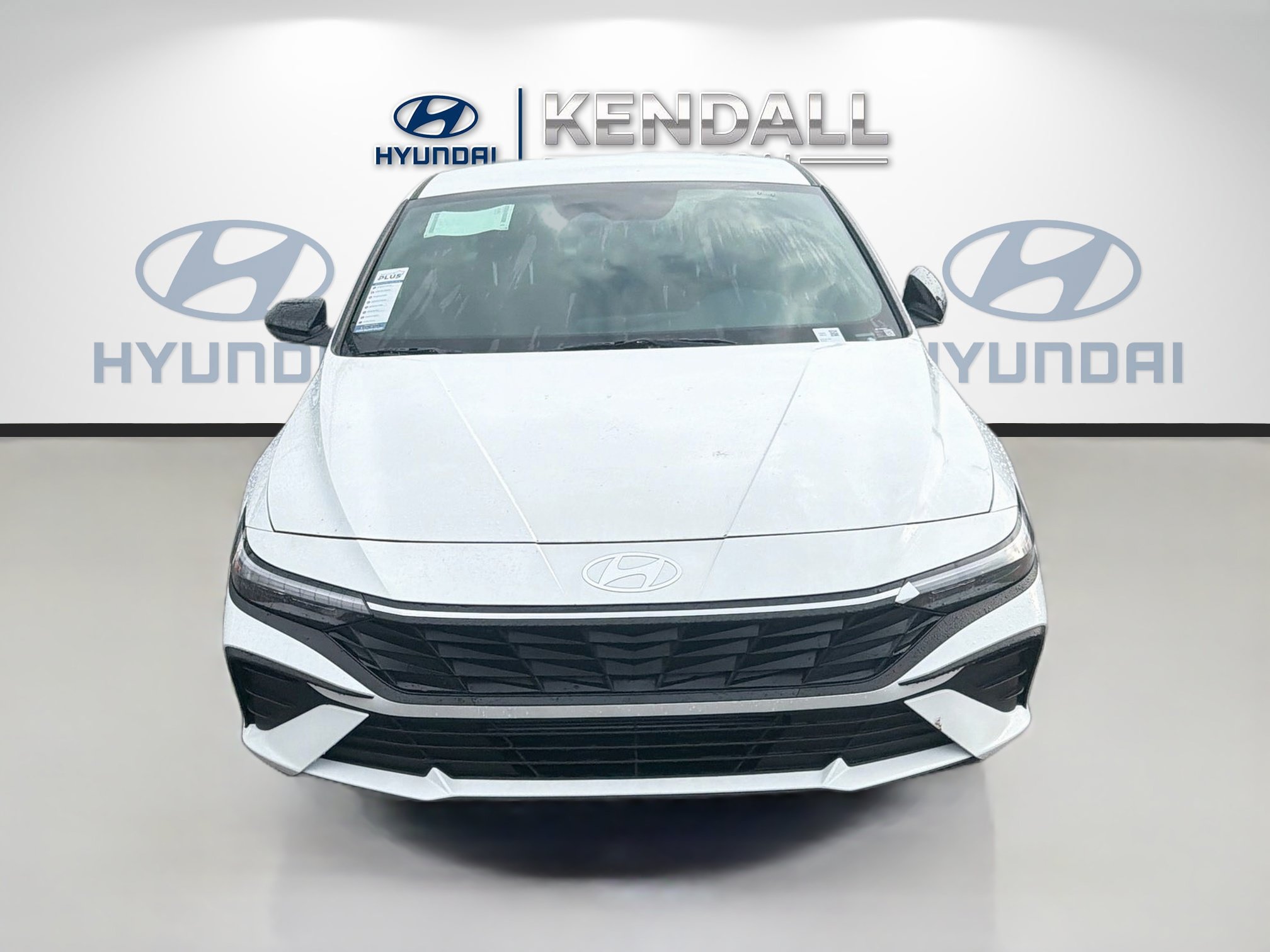 New 2026 Hyundai Elantra SEL Sport FWD image 2