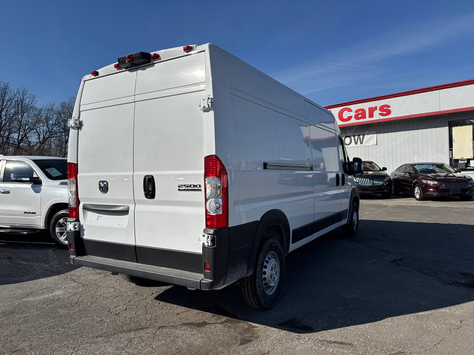 Used 2025 RAM ProMaster 2500 w/ Safety Group image 5