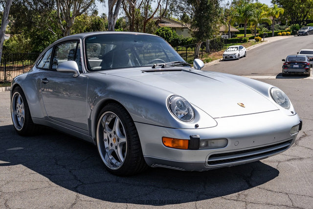 Used 1995 Porsche 911 Carrera 4 AWD/4WD image 12